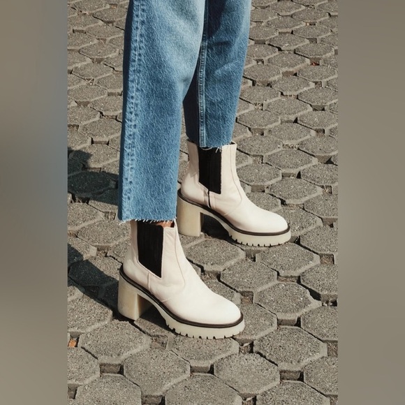 *LAST ONE* Free People James Chelsea Leather Boots in White - Picture 3 of 4